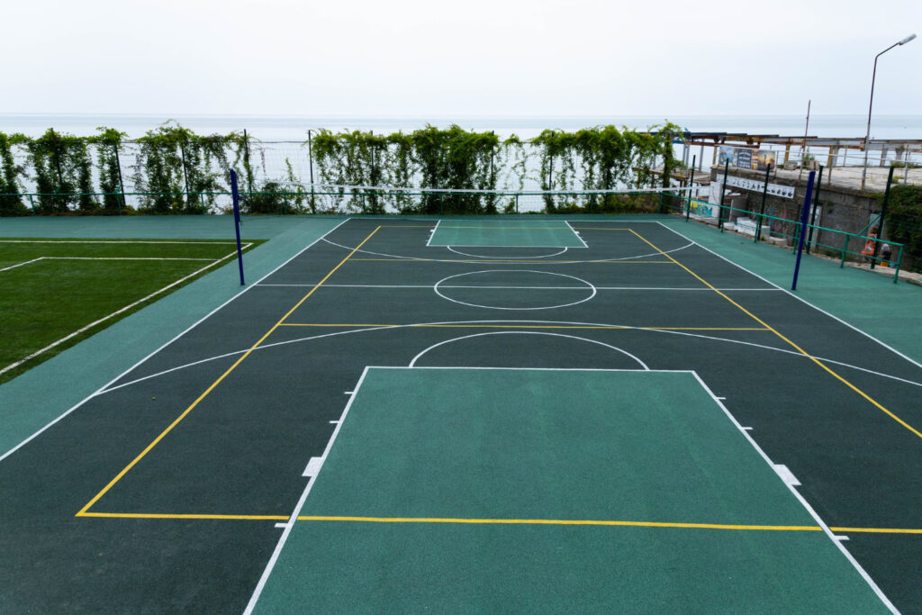 Choosing PP Interlocking Sports Flooring for Your Facility